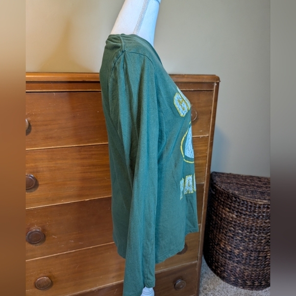 WMNS Green Bay Packer CLASSIC Long Sleeve Shirt - Picture 6 of 9